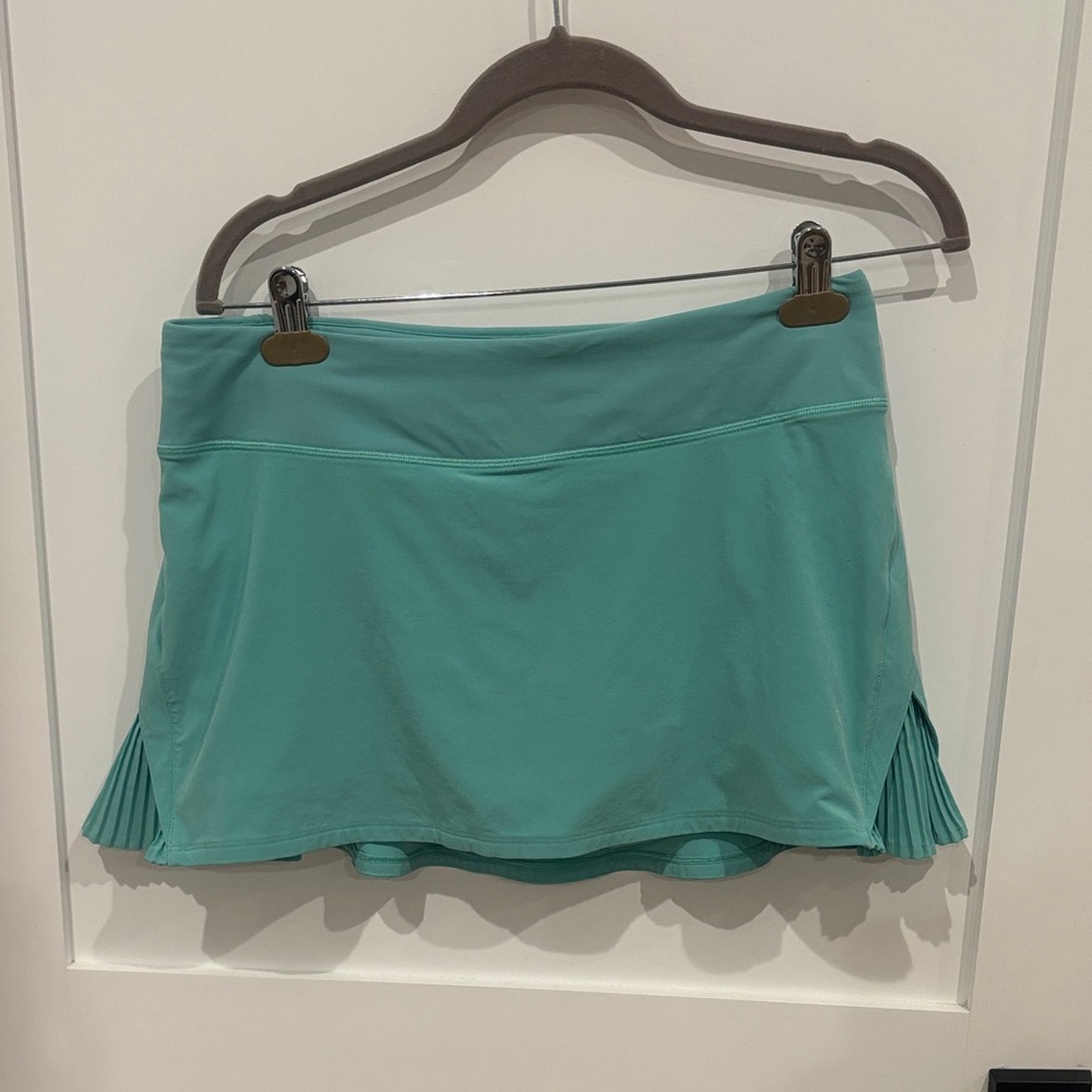 Lululemon Athletica Aqua Mini Skirt